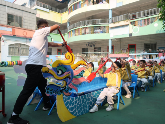 “同”樣主題“異”樣精彩，助推園本教研3.jpg